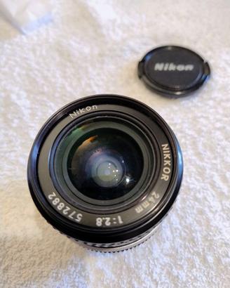 Nikon Nikkor 24mm f/ 2,8 grandangolare