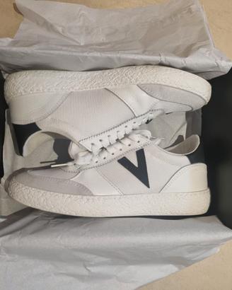 Sneakers V2 numero 43