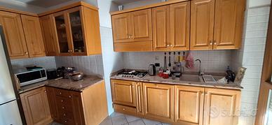 Cucina legno massiccio 