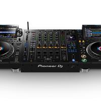 Noleggio Console Dj - Pioneer CDJ-3000 + DIM-A9