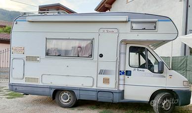 Camper Mobilvetta  di circa 30 anni, 127.000 km