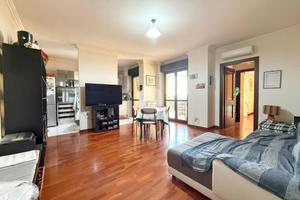 2 LOCALI A ROMA