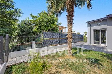 Villa di 120 m² con 3 locali e box auto a Curtarol