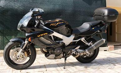 Honda VTR 1000 Firestorm