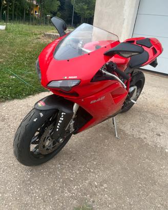 Ducati 848