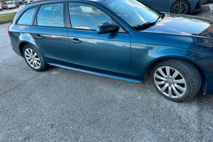 Audi A4 quattro avant 2015