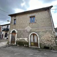 CASA INDIPENDENTE A MONTESARCHIO