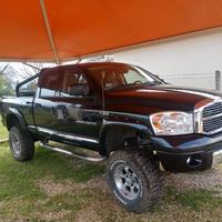 Dodge RAM 2500  5.7 Hemi Laramie