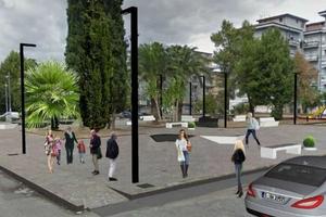 CAMERE A RAGAZZE STUD./LAV. a COMMENDA (CENTRO)