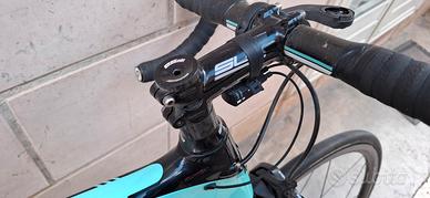 bianchi xr3 con ultegra elettronico ruote corima