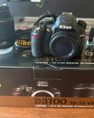 Nikon D3100 + 18-55mm starting kit