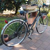 bici donna ruote 28 con cambio Shimano 