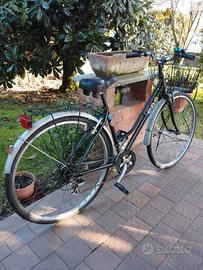 bici donna ruote 28 con cambio Shimano 