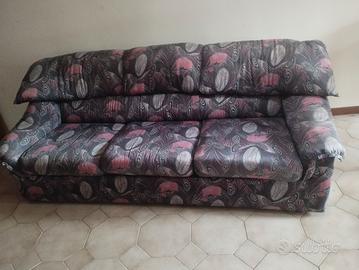 Divani 3 posti + 2 posti 