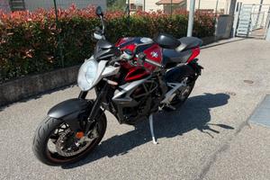 MV AGUSTA BRUTALE 800 RR