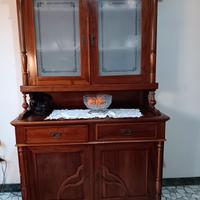 Credenza stile liberty