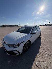 Volskwagen Golf 1.5 etsi evo R-Line 150cv dsg