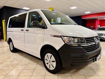 VOLKSWAGEN T6.1 Caravelle 2.0 TDI 110CV 9 POSTI
