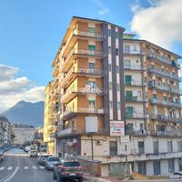 MONOLOCALE A AVELLINO