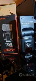 Flash Neewer TT 560 Speedlite