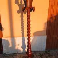 attaccapanni in legno noce