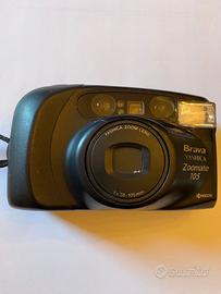 MACCHINA FOTOGRAFICA YASHICA ZOOMATE 105