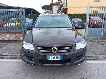 Volkswagen Touareg 2.5 R5 TDI DPF tiptronic Exclus