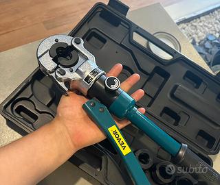 Crimpatrice pressa per tubi multistrato