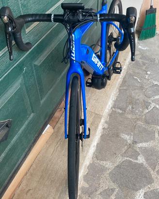 Bici giant e road elettrica