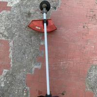 Decespugliatore spalleggiato