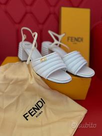 Sandali Fendi
