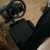 Simulatore guida volante logitech g29  e sedile