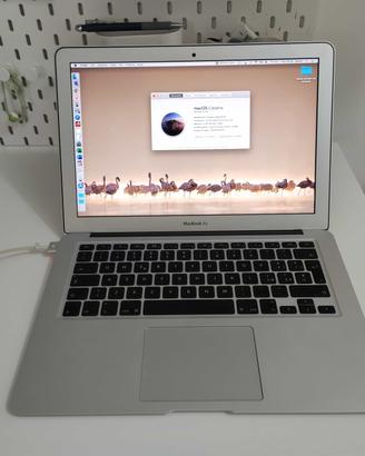 MacBook Air (13 pollici, Metà 2012) 4/256