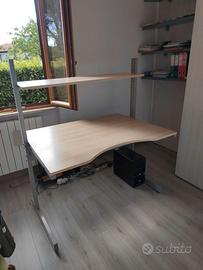 Scrivania porta pc e stampante