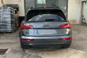 Audi Q5 2.0 TDI S-Line - Dicembre 2023 Garanzia