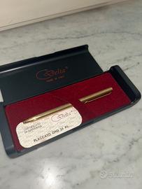 Penna delta placcata oro 24 kt