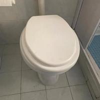 Water e/o Bidet
