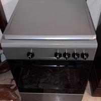 Stufa a gas INDESIT