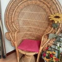 sedia in vimini a pavone