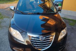lancia Ypsilon twin Air 