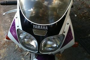 Yamaha fzr 600 r deltabox