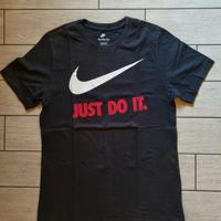 Maglia nera Nike