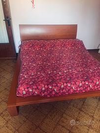 Letto matrimoniale