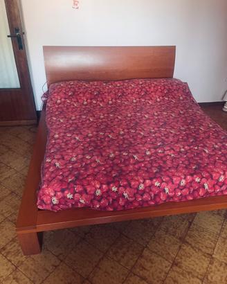 Letto matrimoniale
