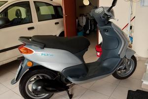 Piaggio 125
