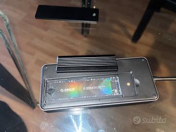 Disco SSD SATA 2TB in Enclosure ORICO 8-in-1