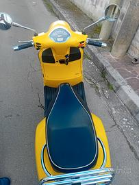 Vespa 300 GTS