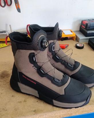 scarpe stivali sneakers bmw