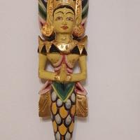 Statua indonesiana dipinta a mano