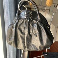 Borsa a manico e tracolla